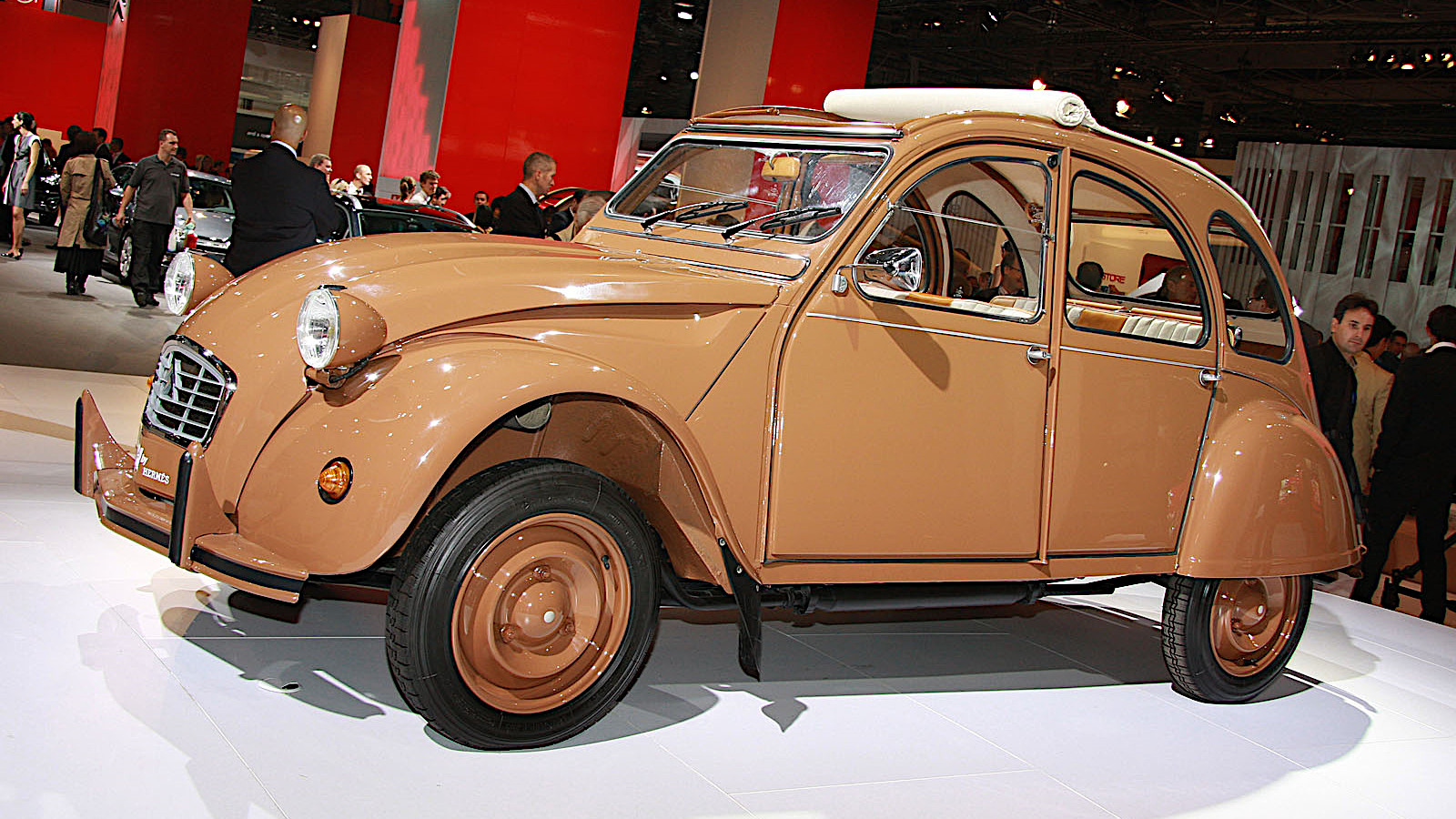 Citroën 2CV6 Special - National Motor Museum
