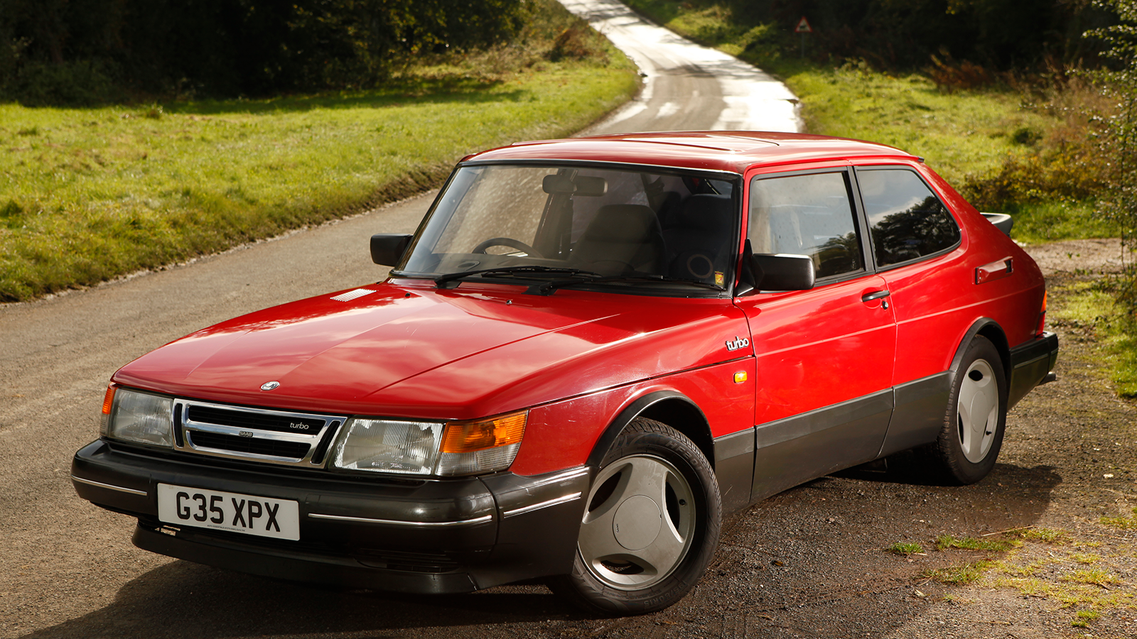 20 classic cars you can use as daily drivers