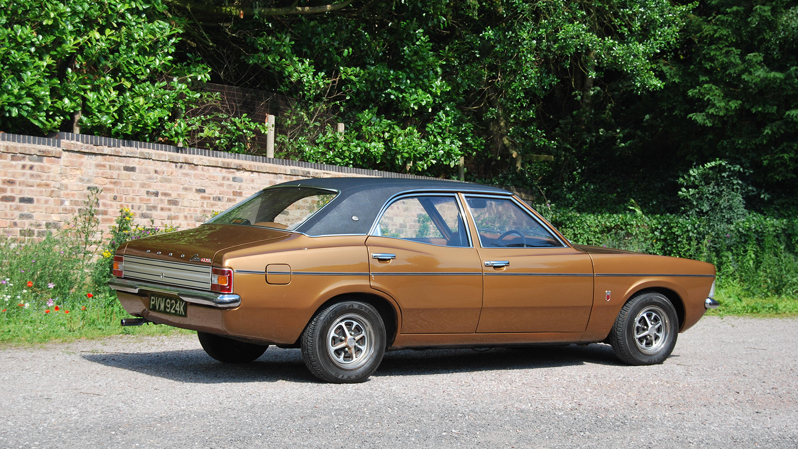 15 classics that rocked RoStyle wheels | Classic & Sports Car