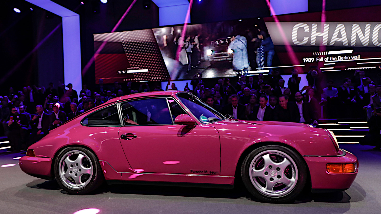 El 964