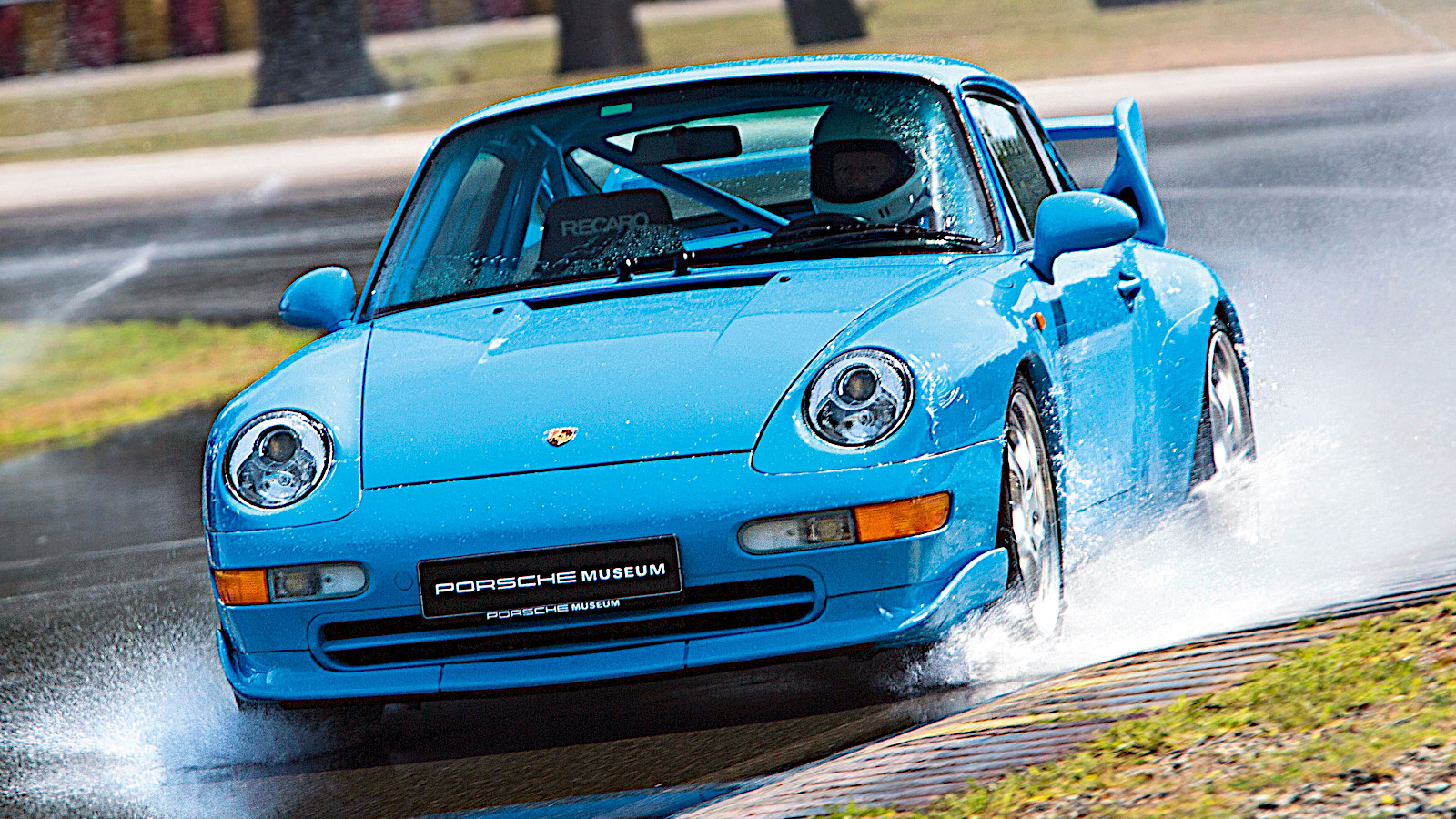 El 993