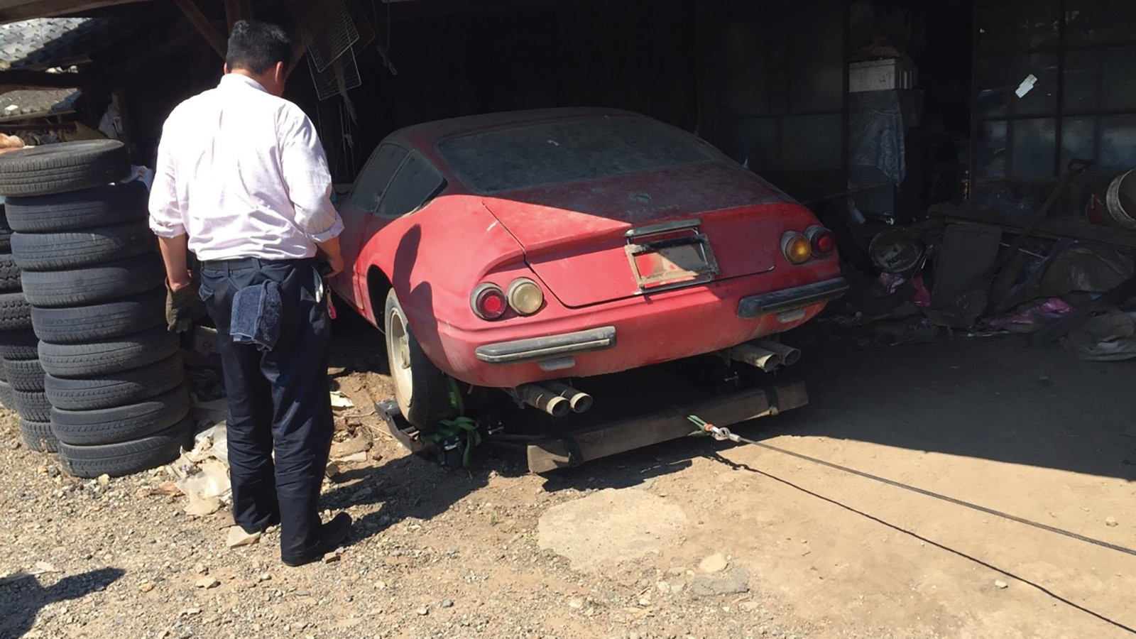 Ferrari Daytona barnfind