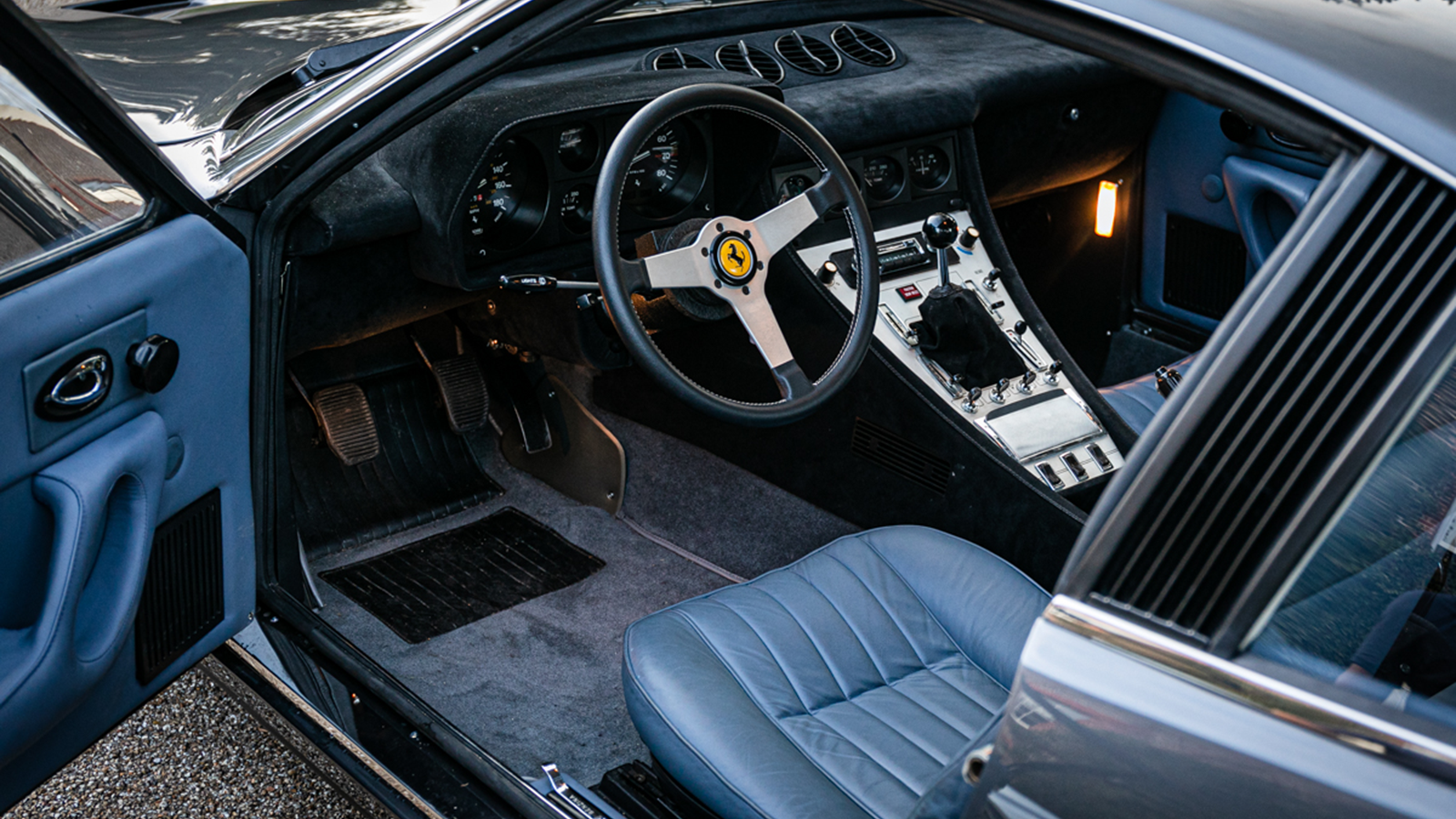 1972 Ferrari 365GTC/4 - continued