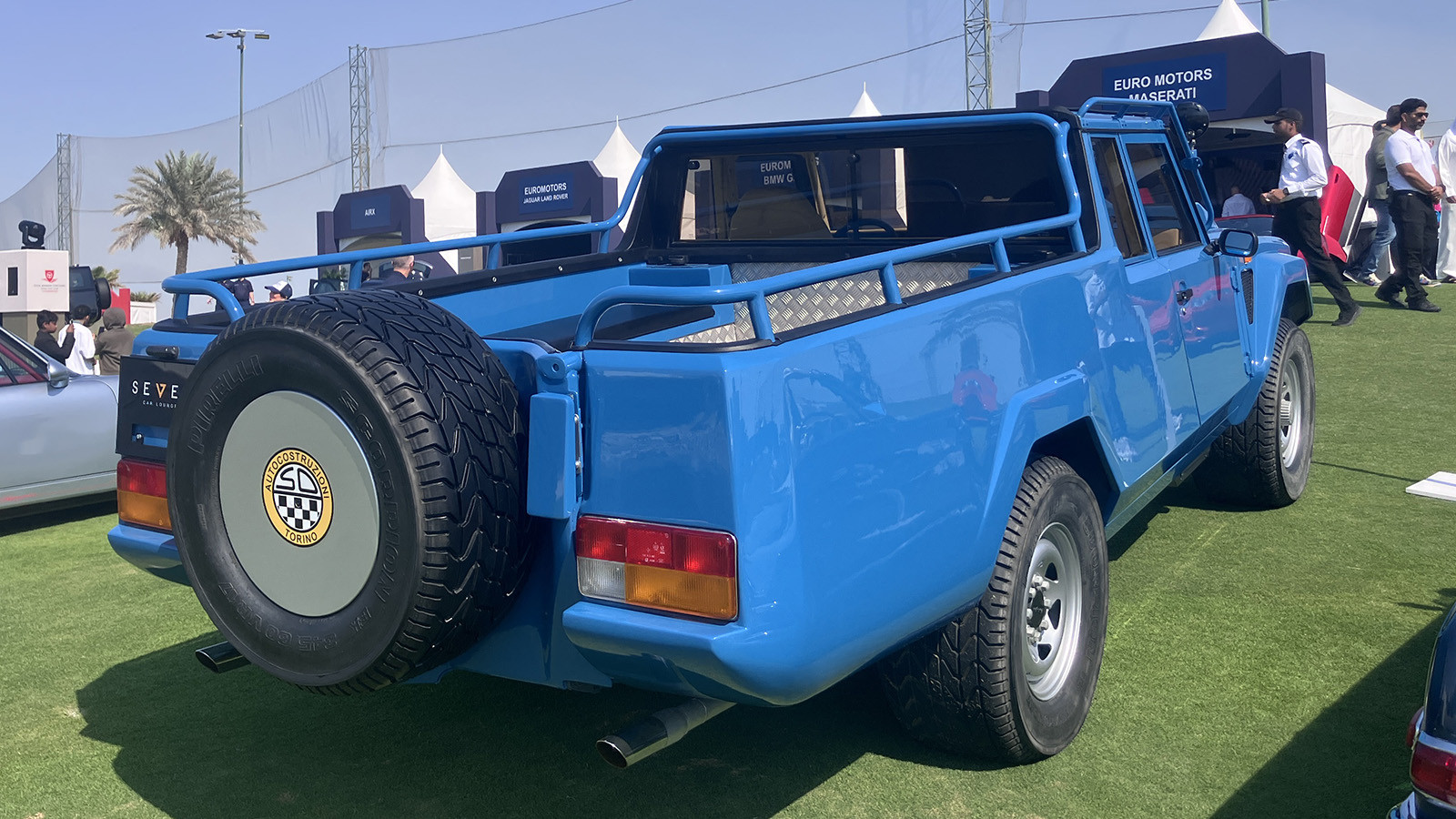 Lamborghini LM002