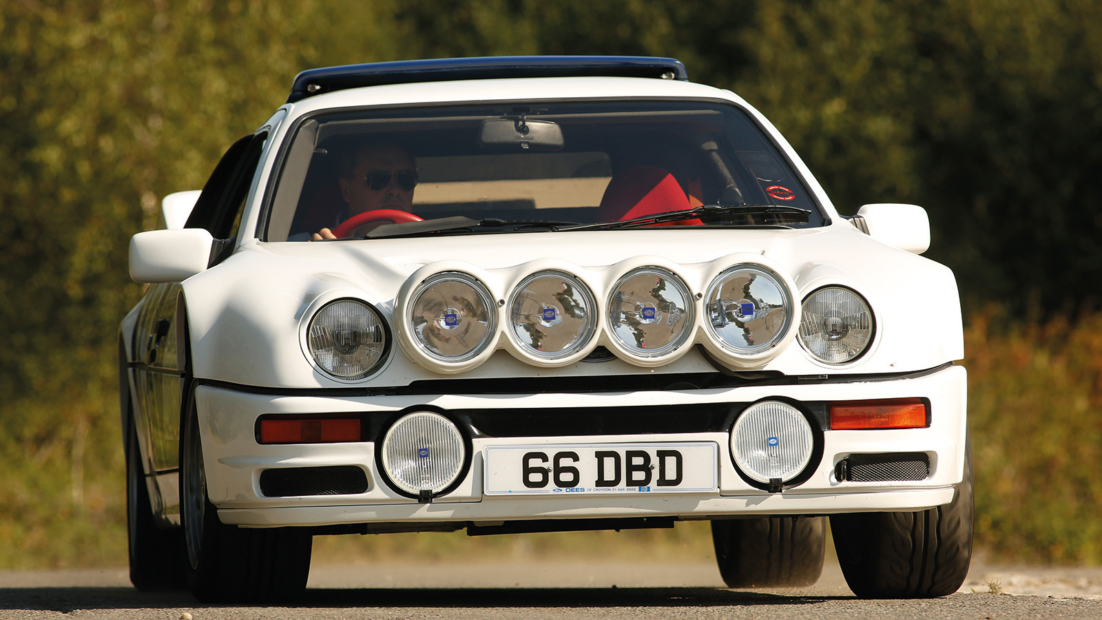 10 top unexpected glassfibre classic cars