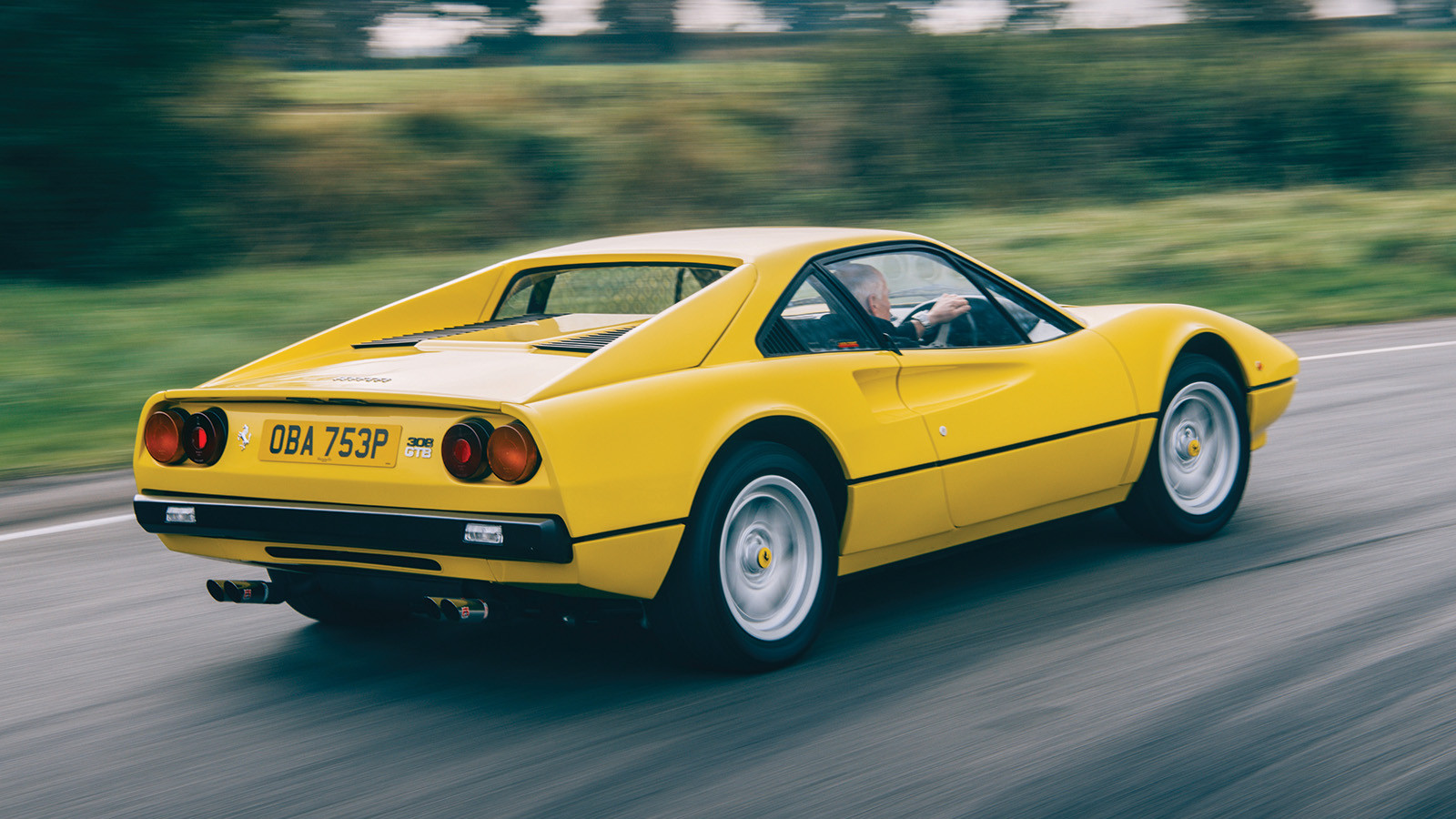 10 top unexpected glassfibre classic cars