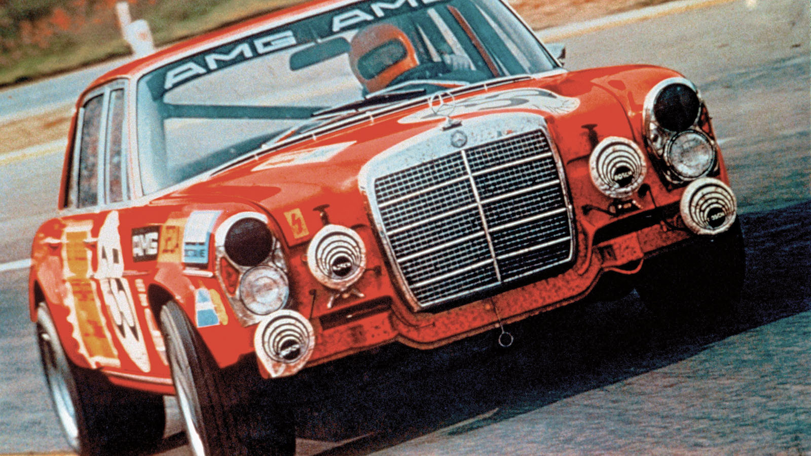 10 top unexpected Touring Cars