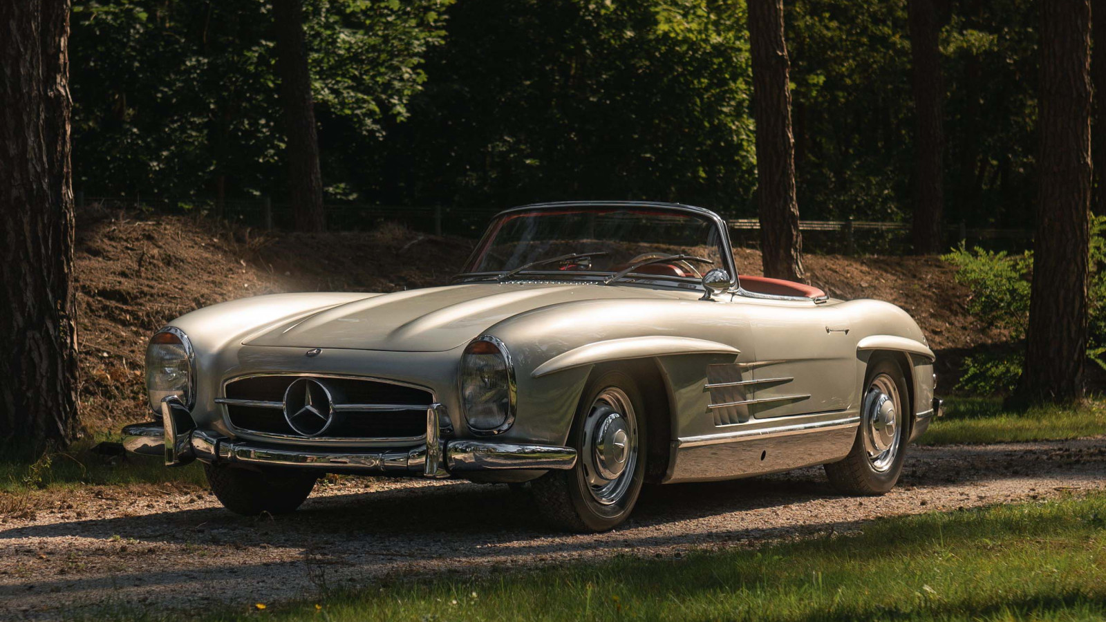 16 dream classics for sale in Monaco this month