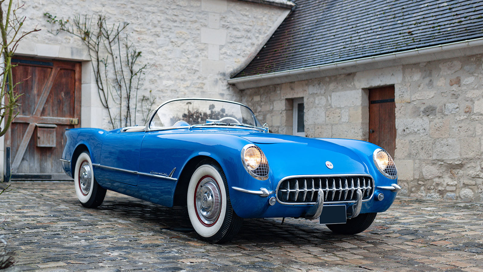 30 show-stopping classic cars for sale at Rétromobile 2025