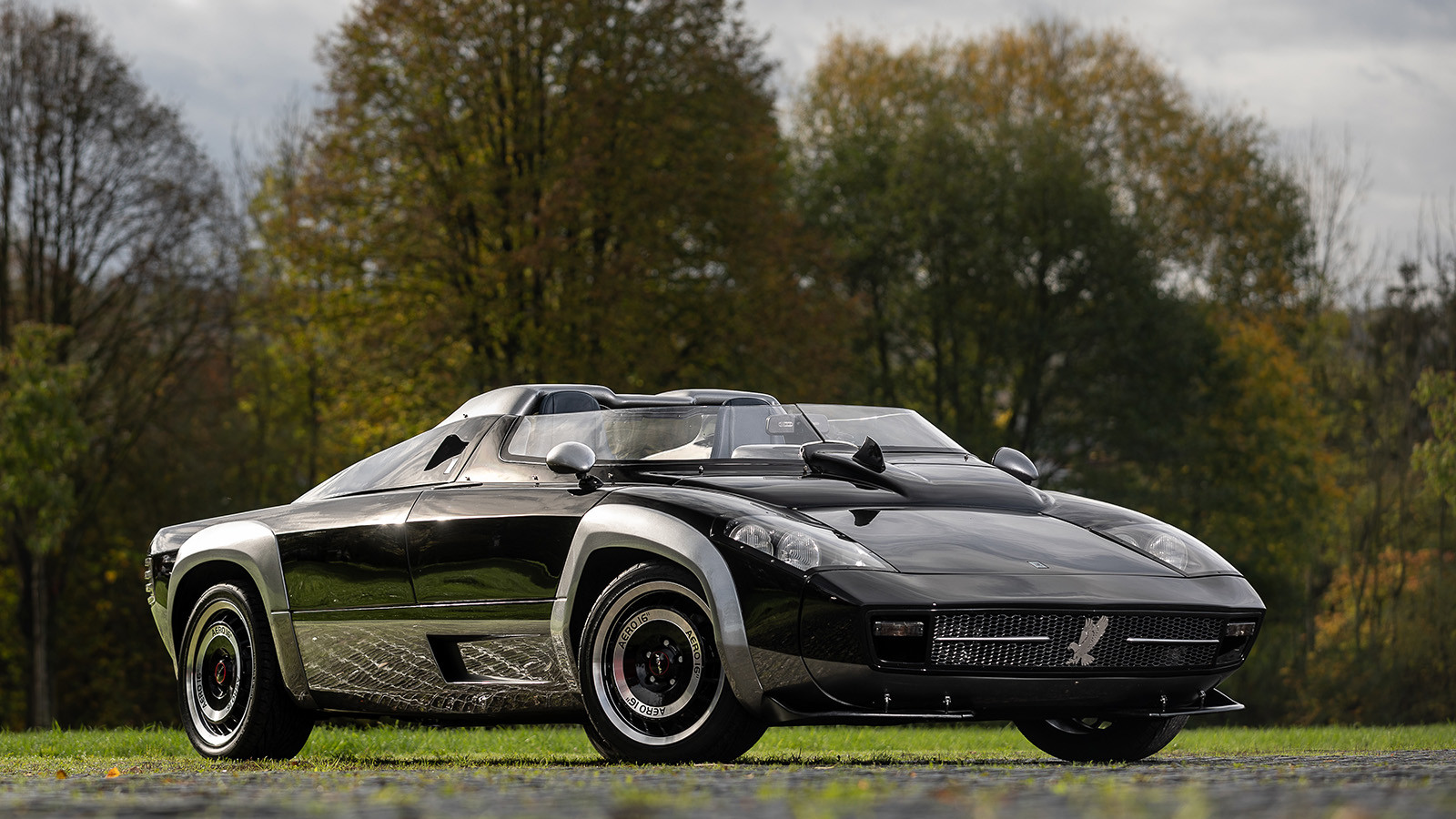 30 show-stopping classic cars for sale at Rétromobile 2025