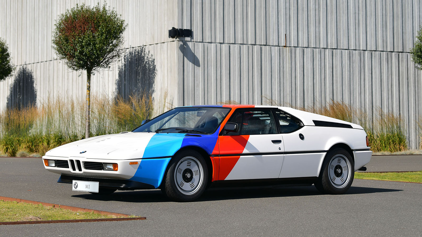 22 BMWs for sale in one no-reserve auction