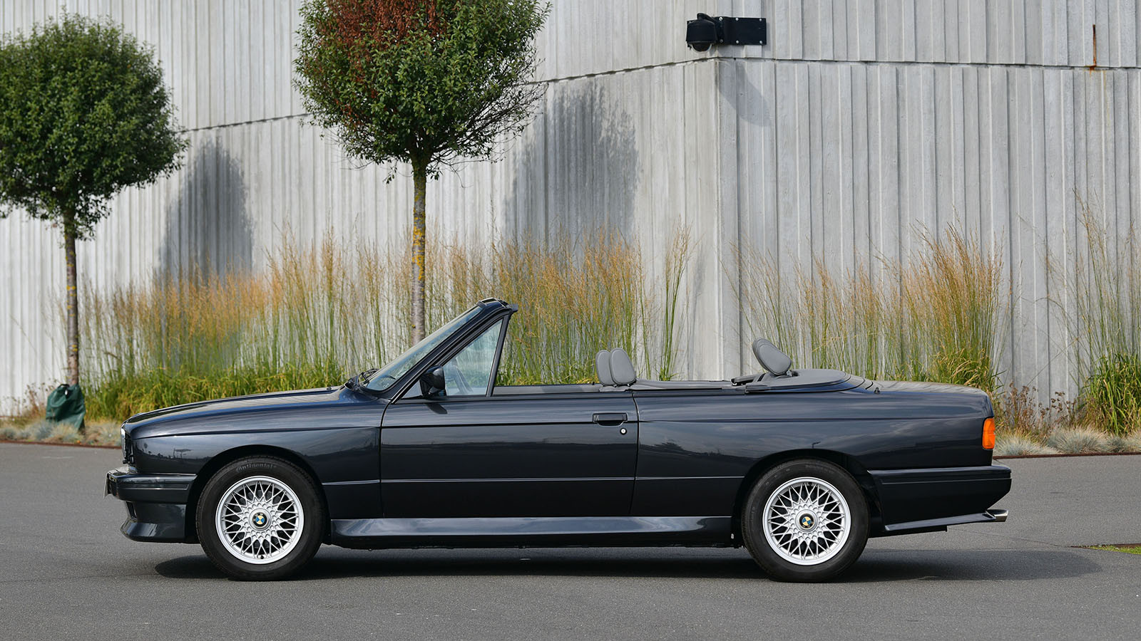 22 BMWs for sale in one no-reserve auction