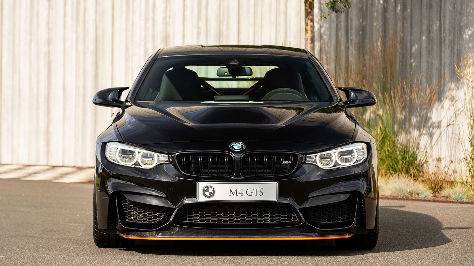 22 BMWs for sale in one no-reserve auction