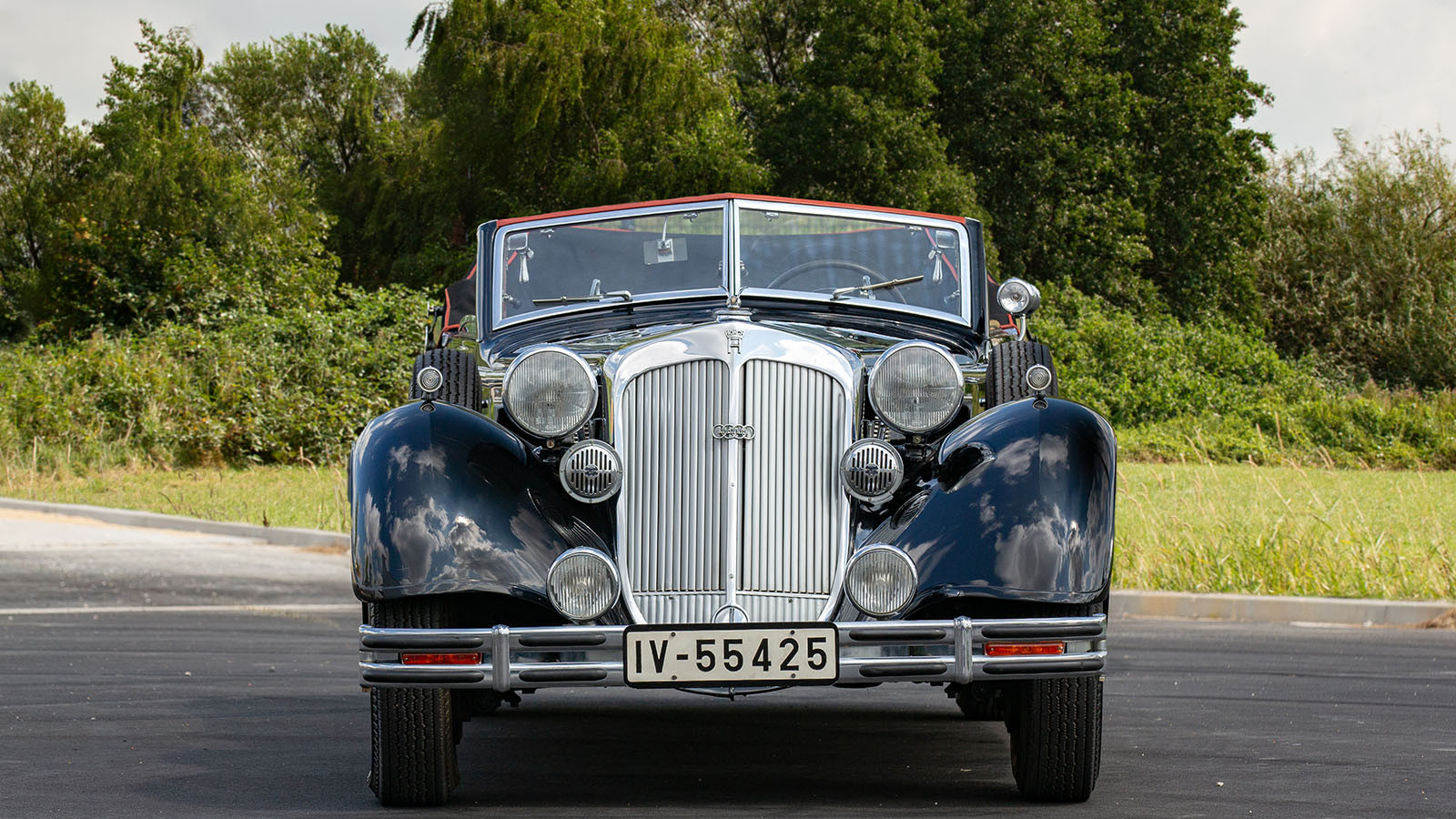 1937 Horch 853 Cabriolet (värde: 180.000-280.000 euro)