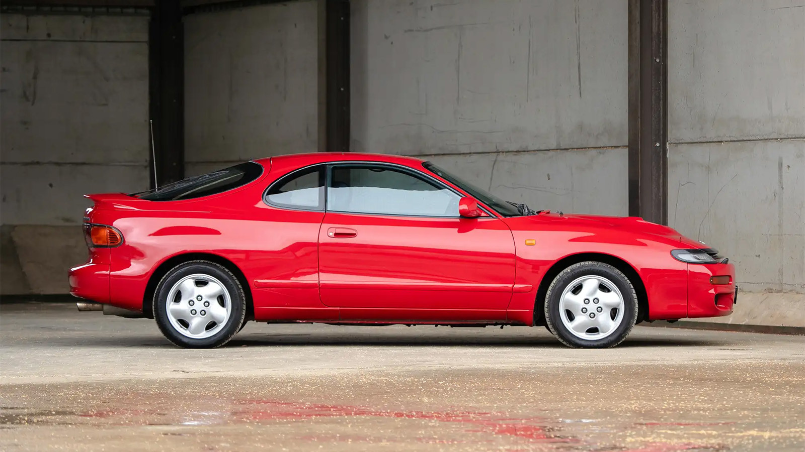 23 striking classics for sale at Silverstone Festival 2025