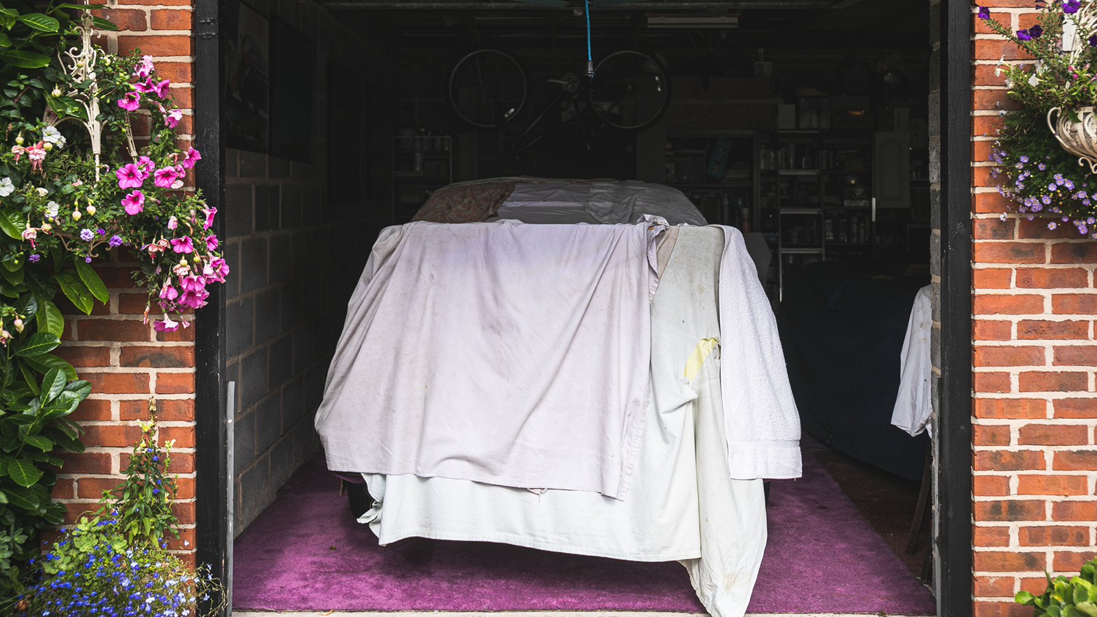 Another record-breaker? This Ford Sierra Cosworth RS 500 is for sale