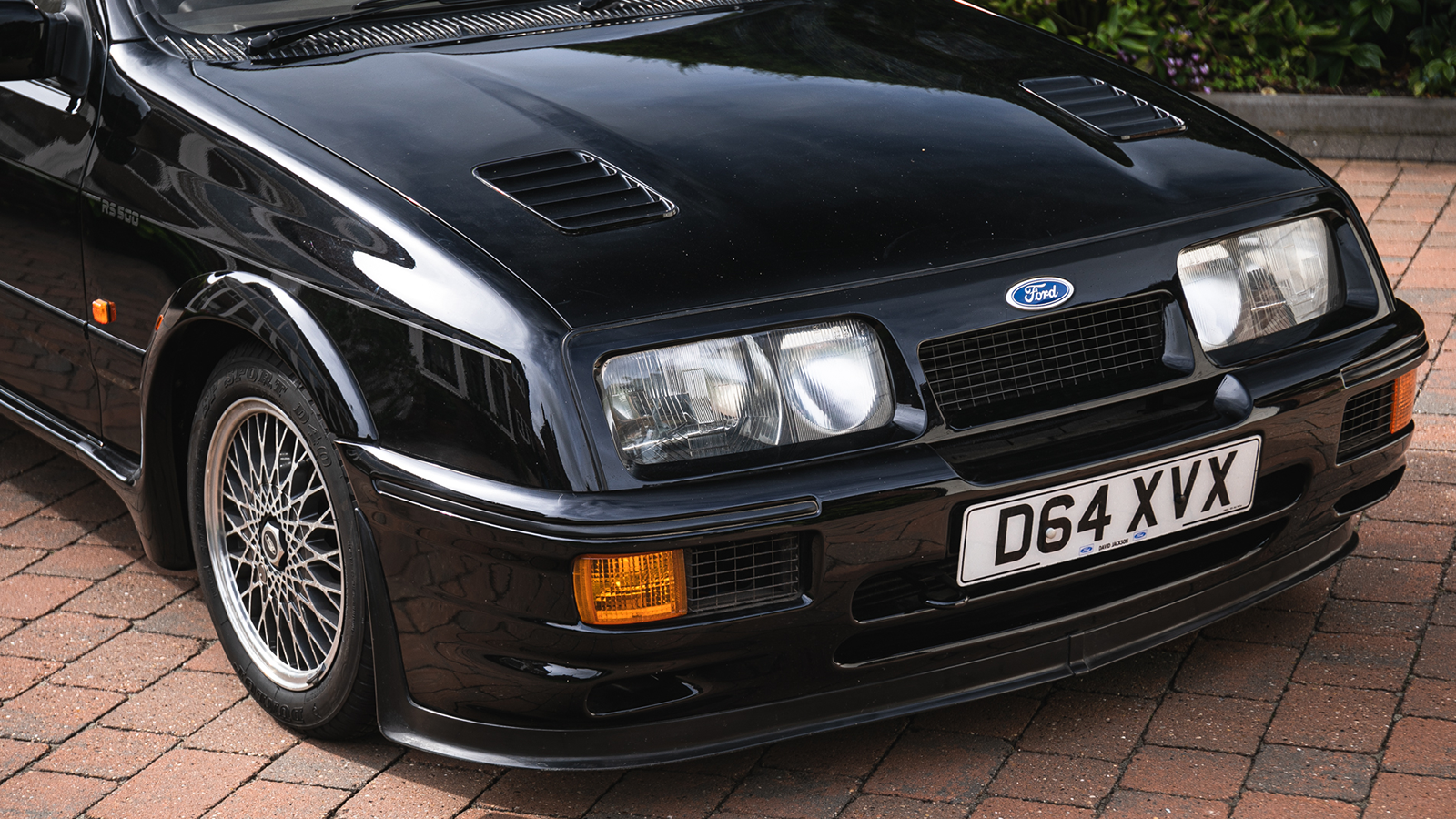 Another record-breaker? This Ford Sierra Cosworth RS 500 is for sale