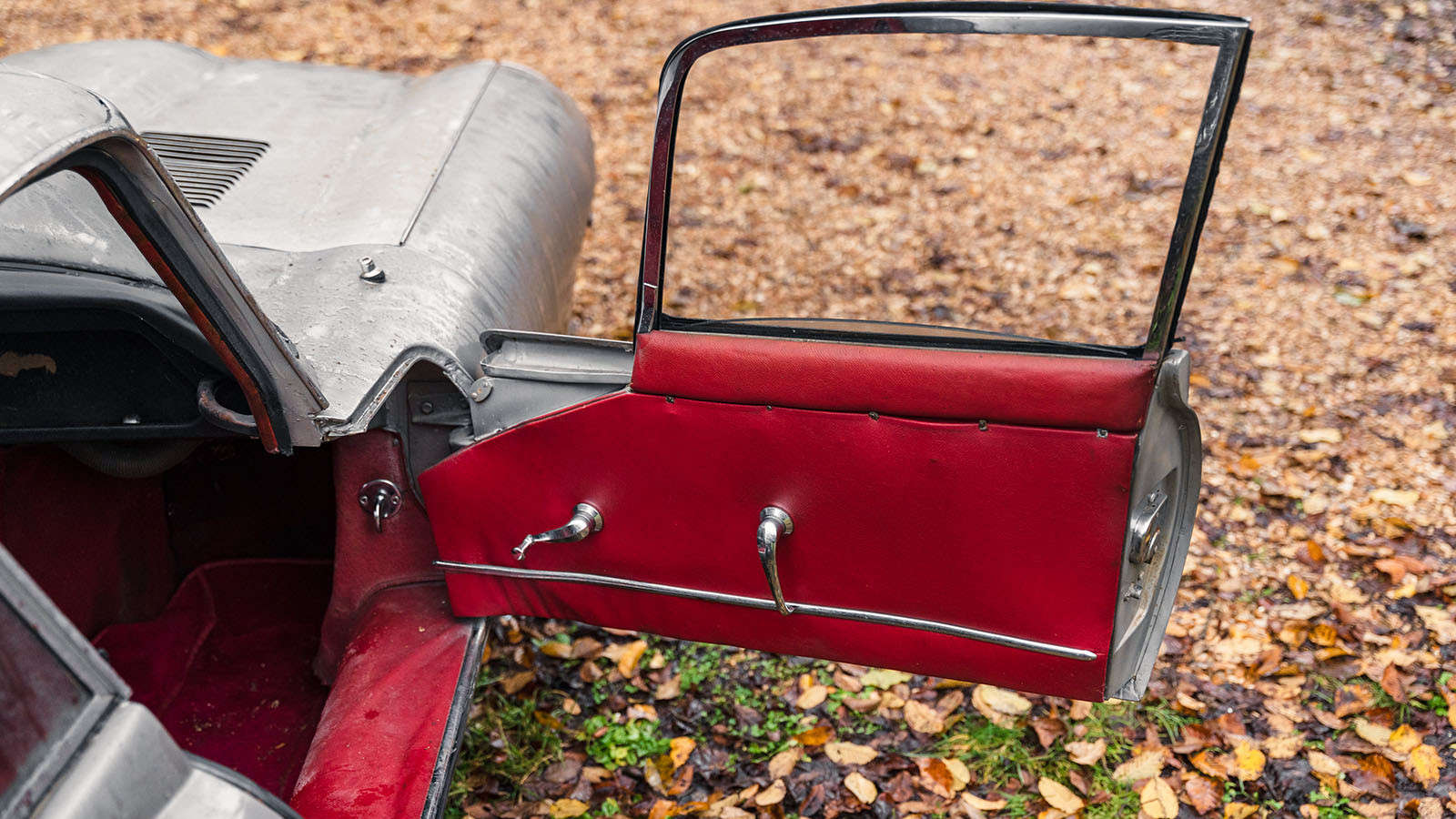 This Jaguar E-type was found in a barn – now it’s for sale