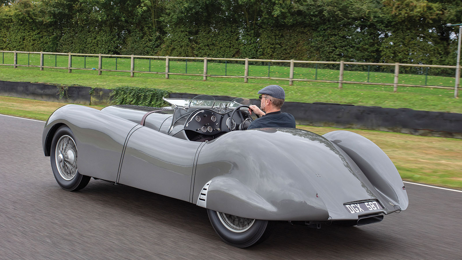 Jaguar SS100: Goodwood’s first winner