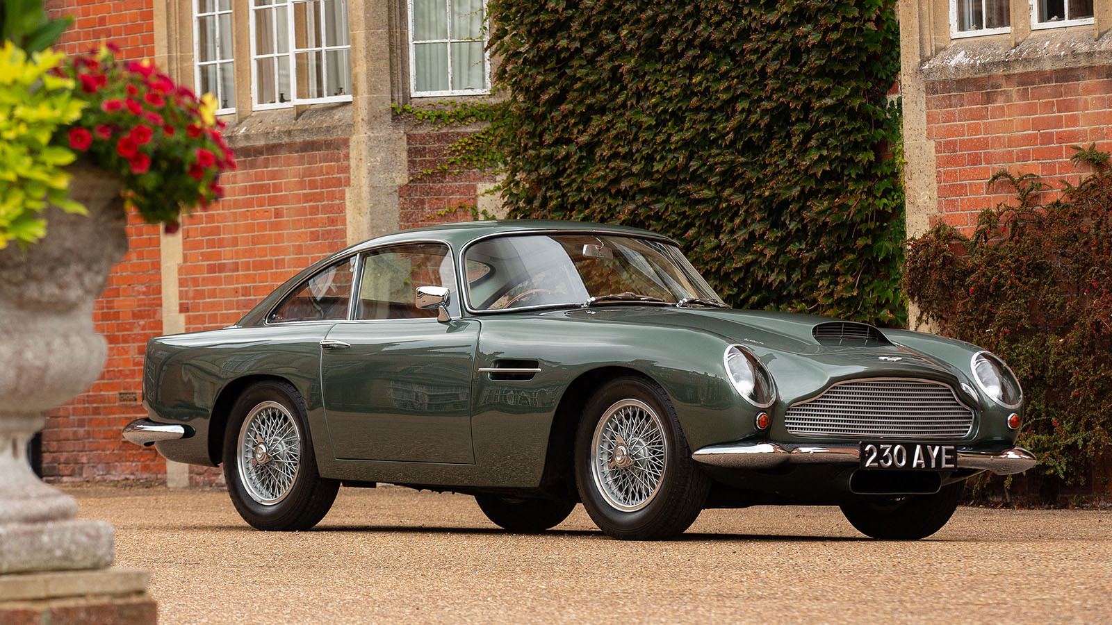 30 eye-catching classics for sale at RM Sotheby’s London auction