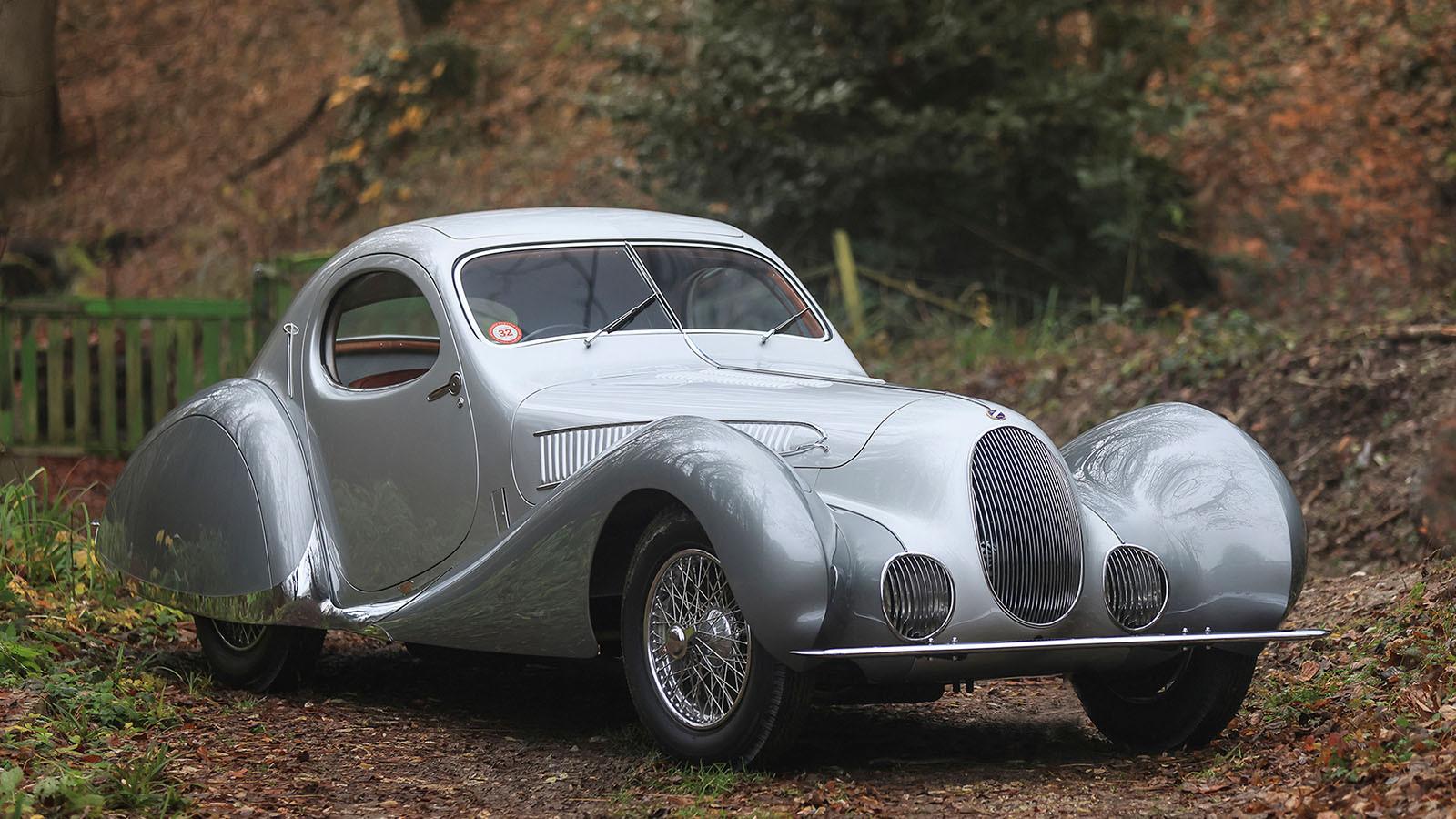 26 French classic cars for sale at Rétromobile 2026