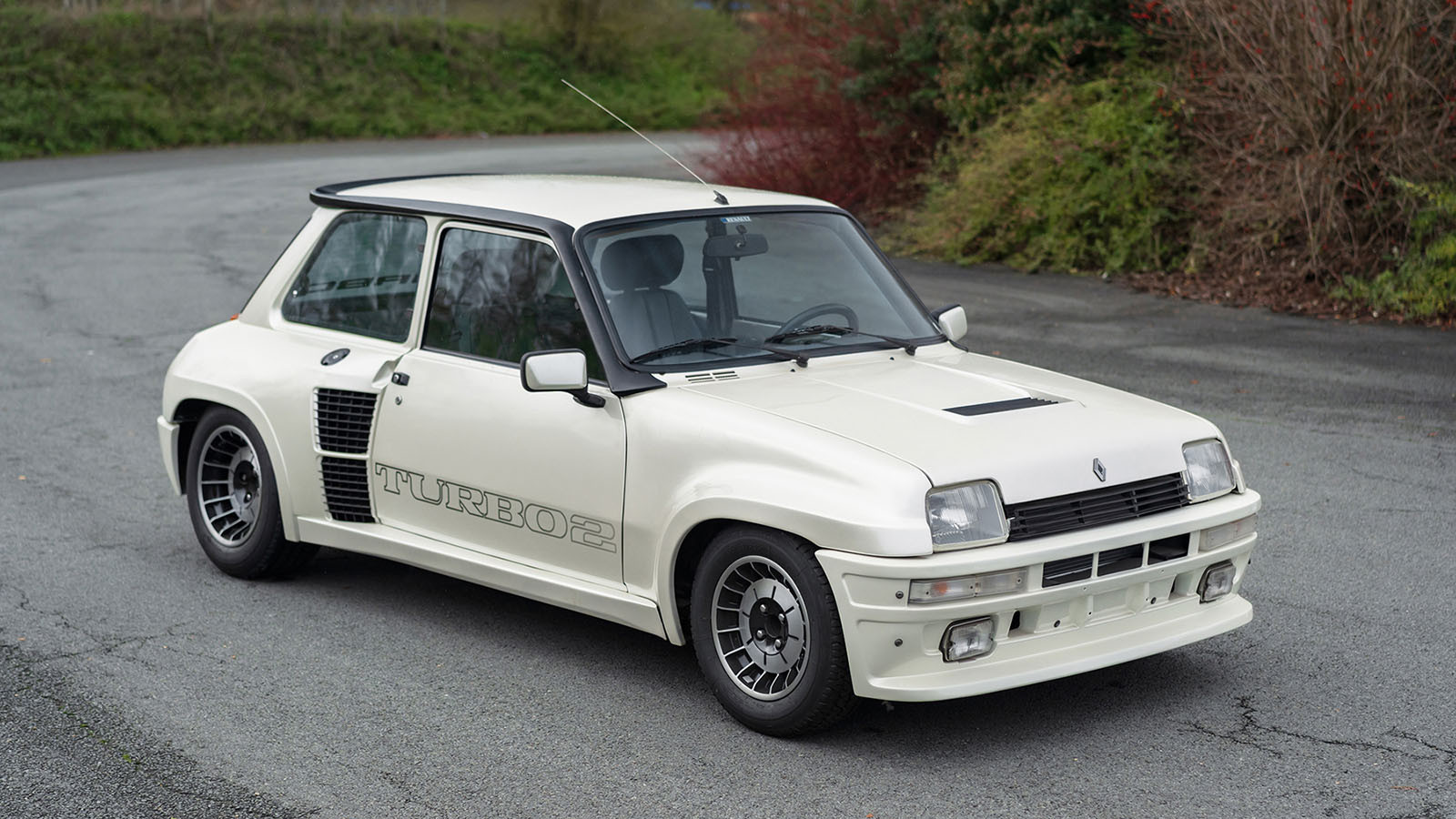 20.	1984 Renault Turbo 2 (€80,000-120,000)