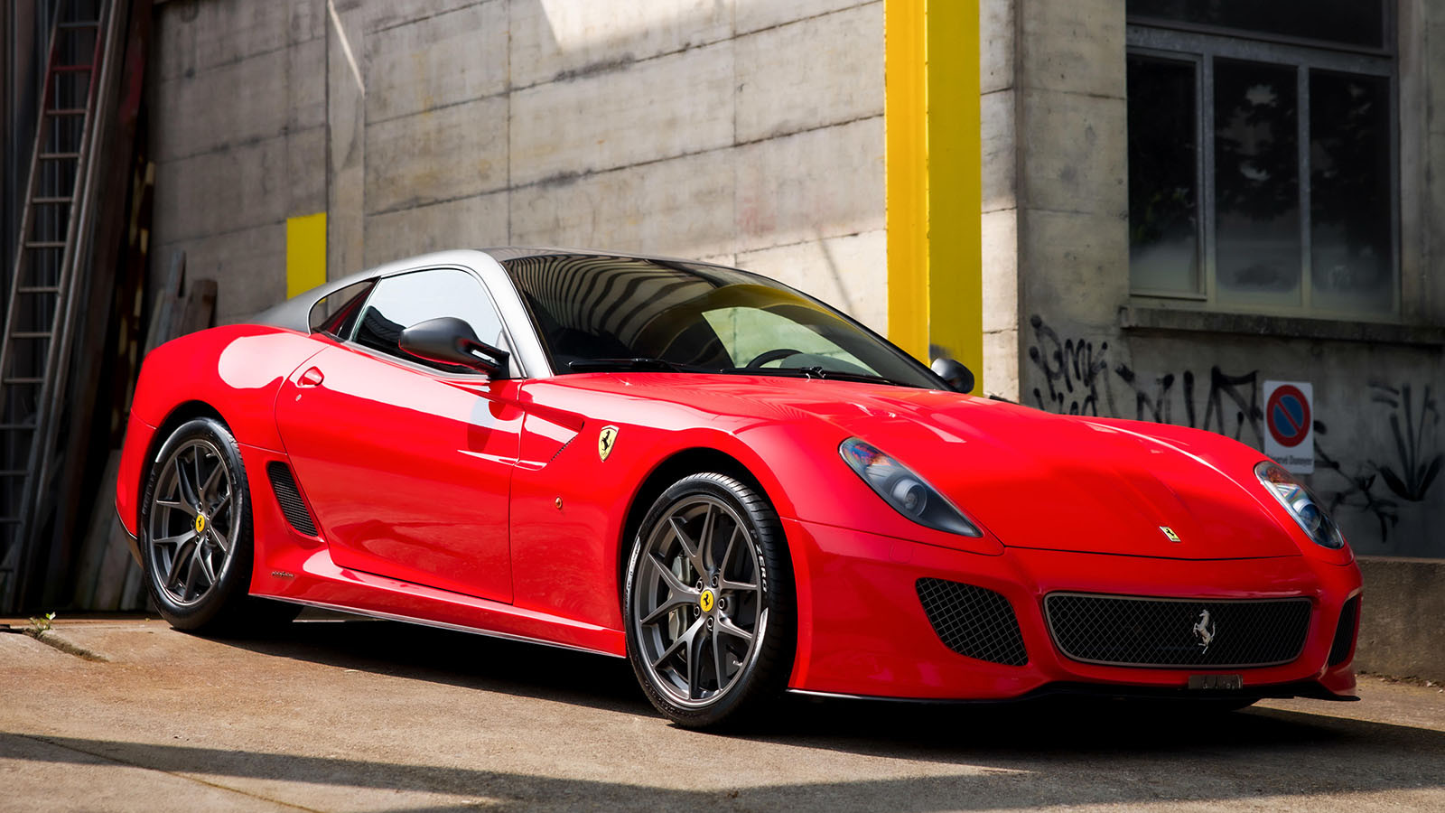 14 rare classic cars for sale in Switzerland this month