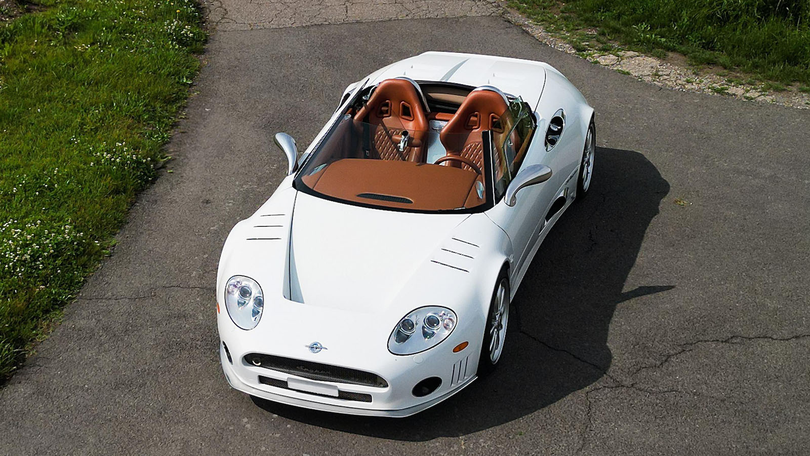 14 rare classic cars for sale in Switzerland this month