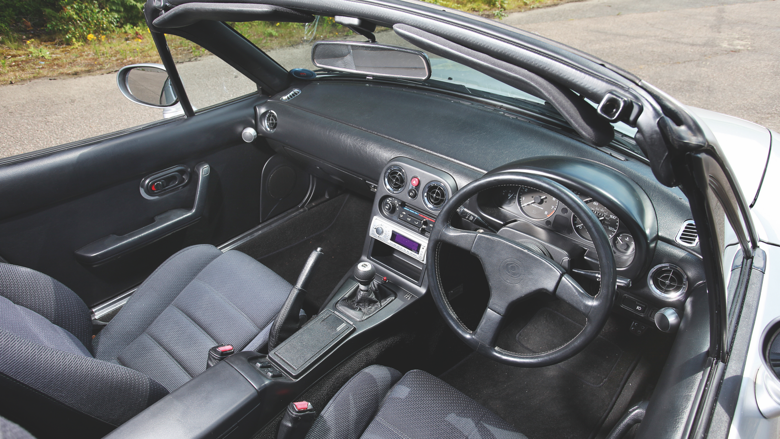 28 great classic cars that should rise in value