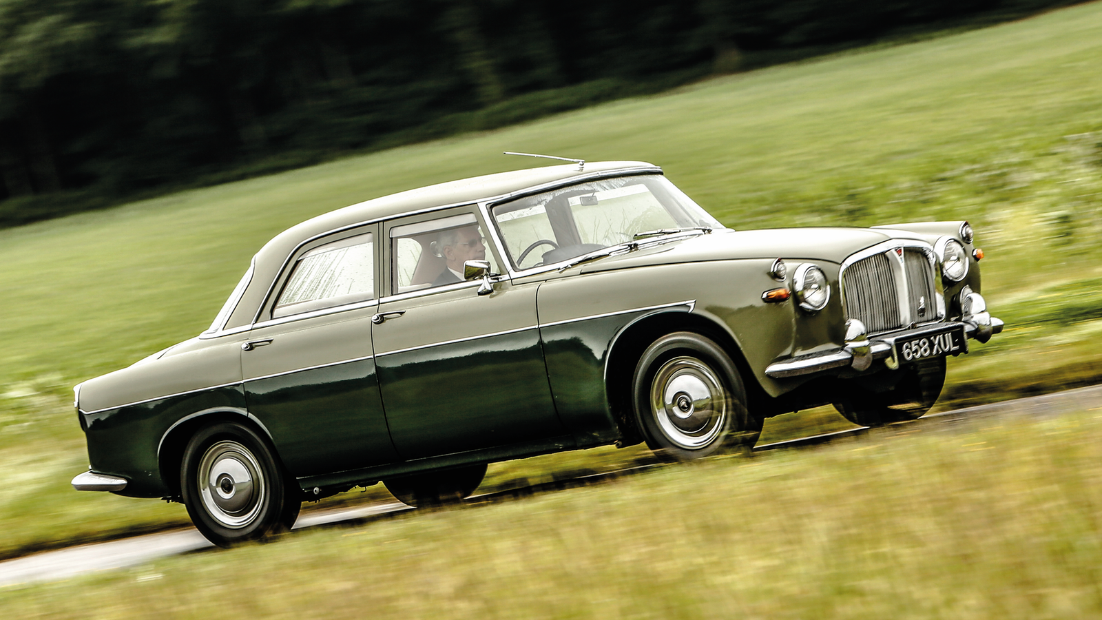 Famous car makes that no longer exist