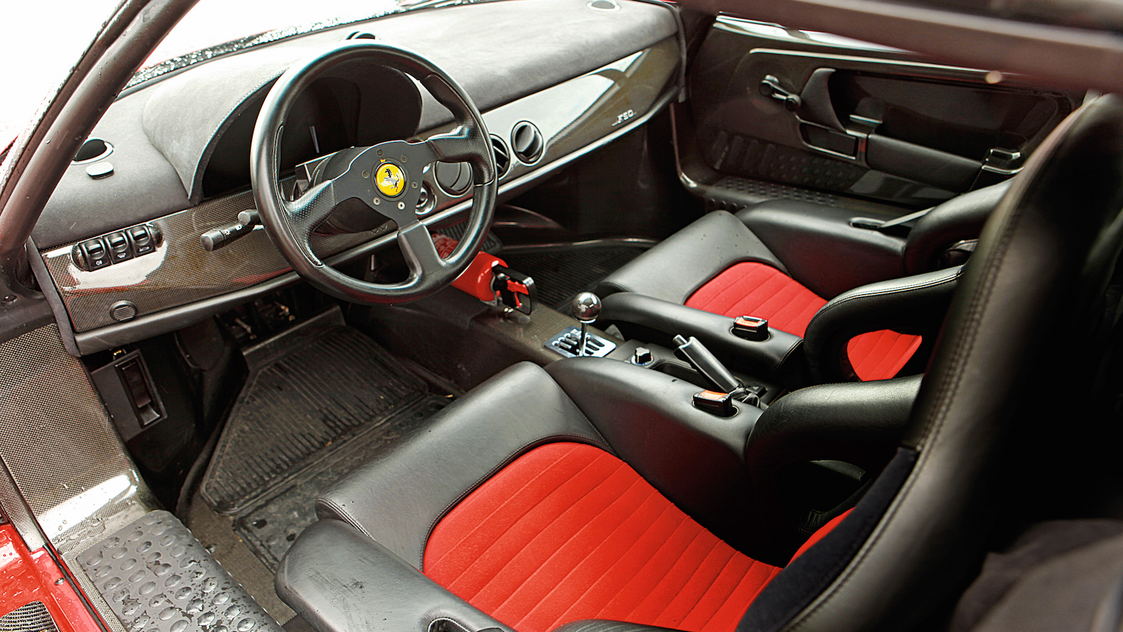 Ferrari battle: 288GTO vs F40 vs F50 vs Enzo