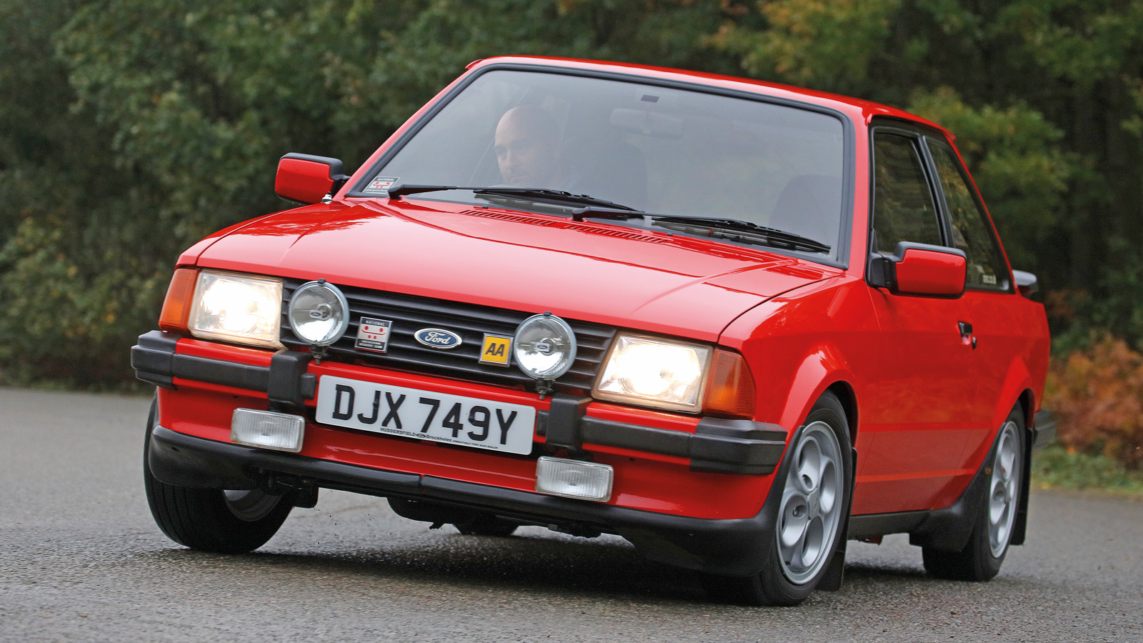 Retro hot hatch supertest: 19 legends driven
