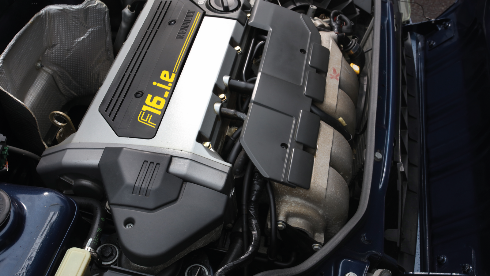 Retro hot hatch supertest: 19 legends driven