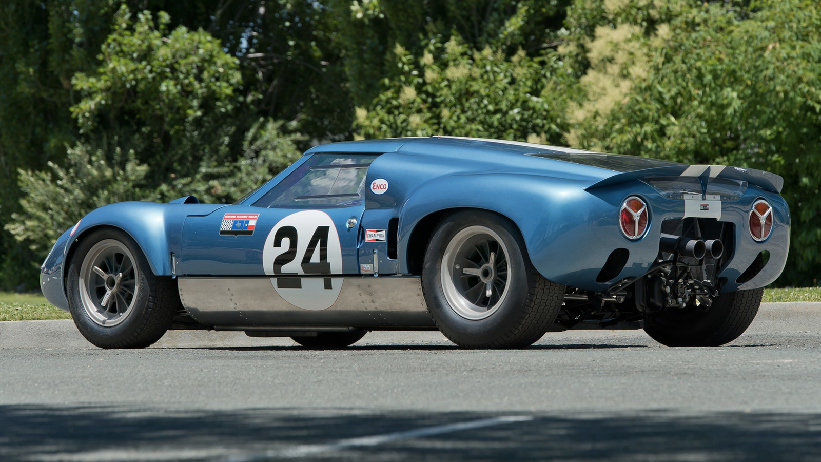 This car inspired the Ford GT40