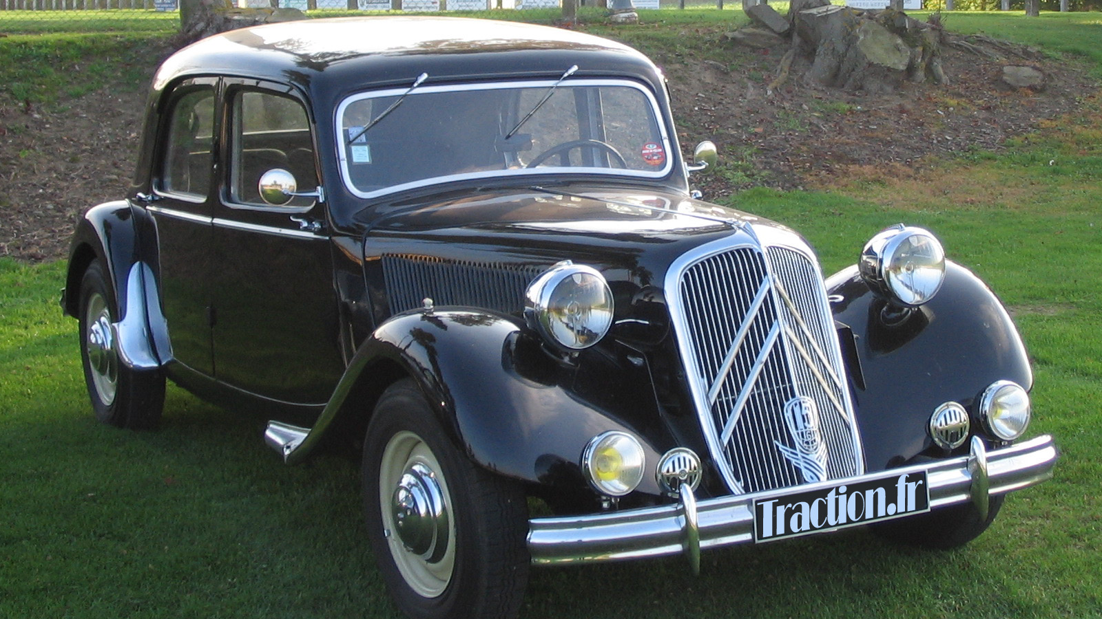 Top 10 police cars of all time