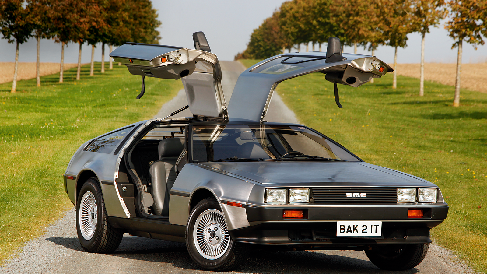 Famous car makes that no longer exist